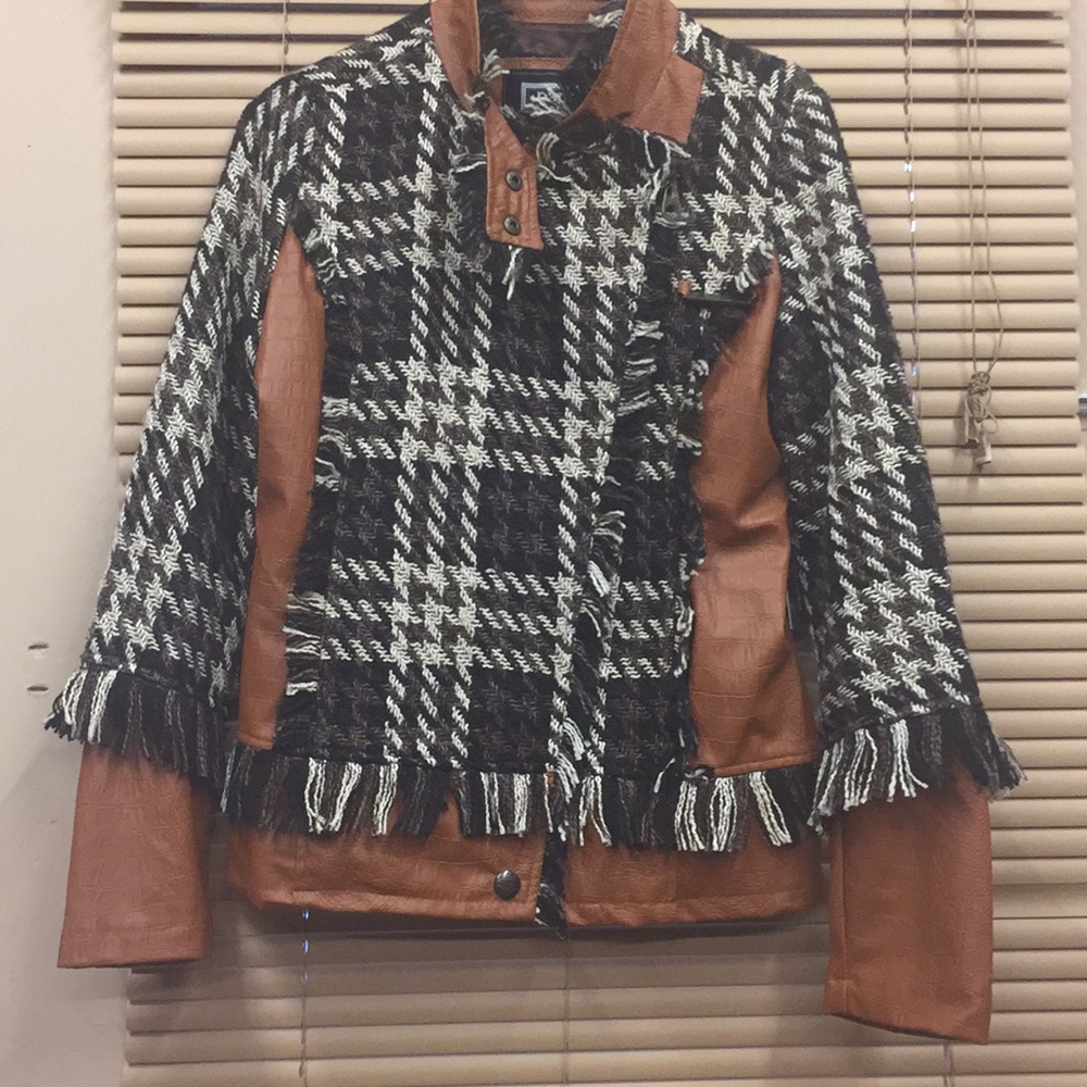Tweed rider